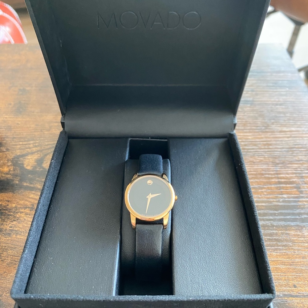 Movado Museum Classic Ladies 28mm Yellow Gold and Black